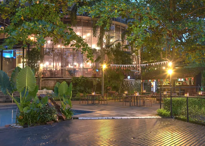 Oak Tree Emerald Hotel & Coventions Semarang